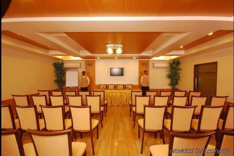 Hotel Sadanand Regency Pimpri-Chinchwad Exteriér fotografie