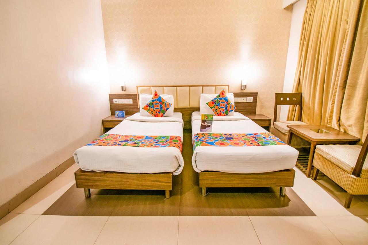 Hotel Sadanand Regency Pimpri-Chinchwad Exteriér fotografie