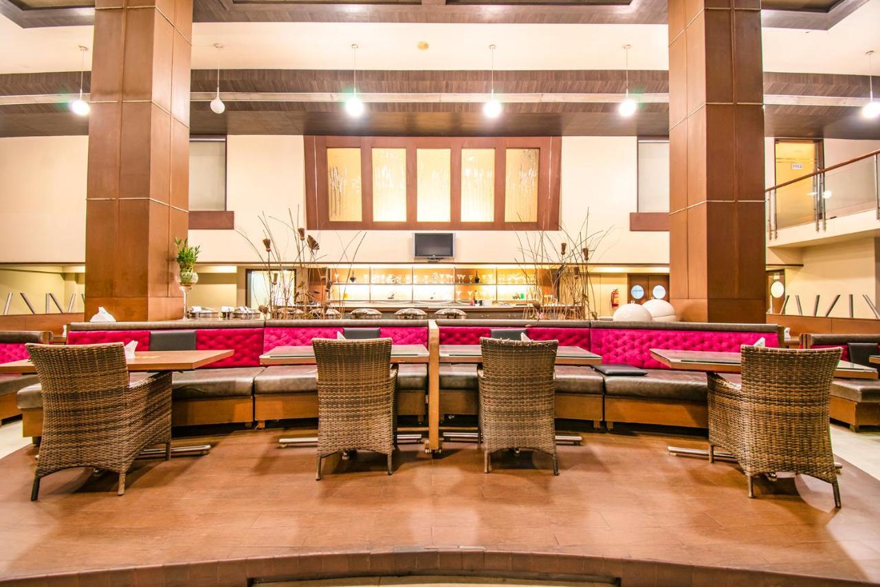 Hotel Sadanand Regency Pimpri-Chinchwad Exteriér fotografie