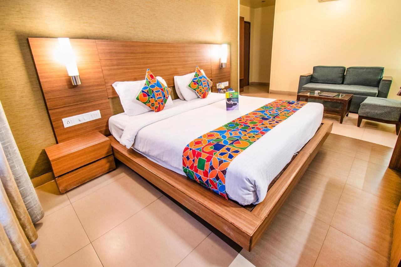 Hotel Sadanand Regency Pimpri-Chinchwad Exteriér fotografie
