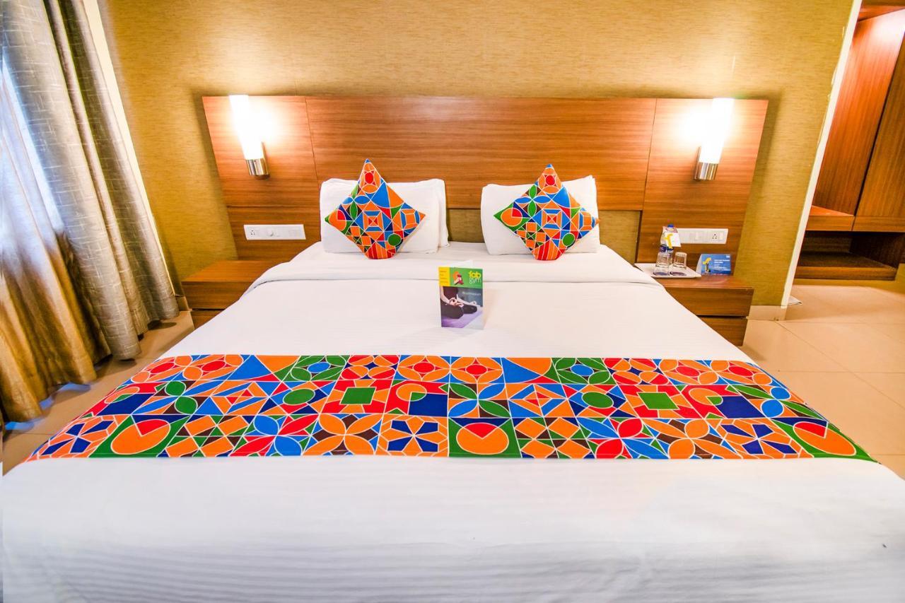 Hotel Sadanand Regency Pimpri-Chinchwad Exteriér fotografie